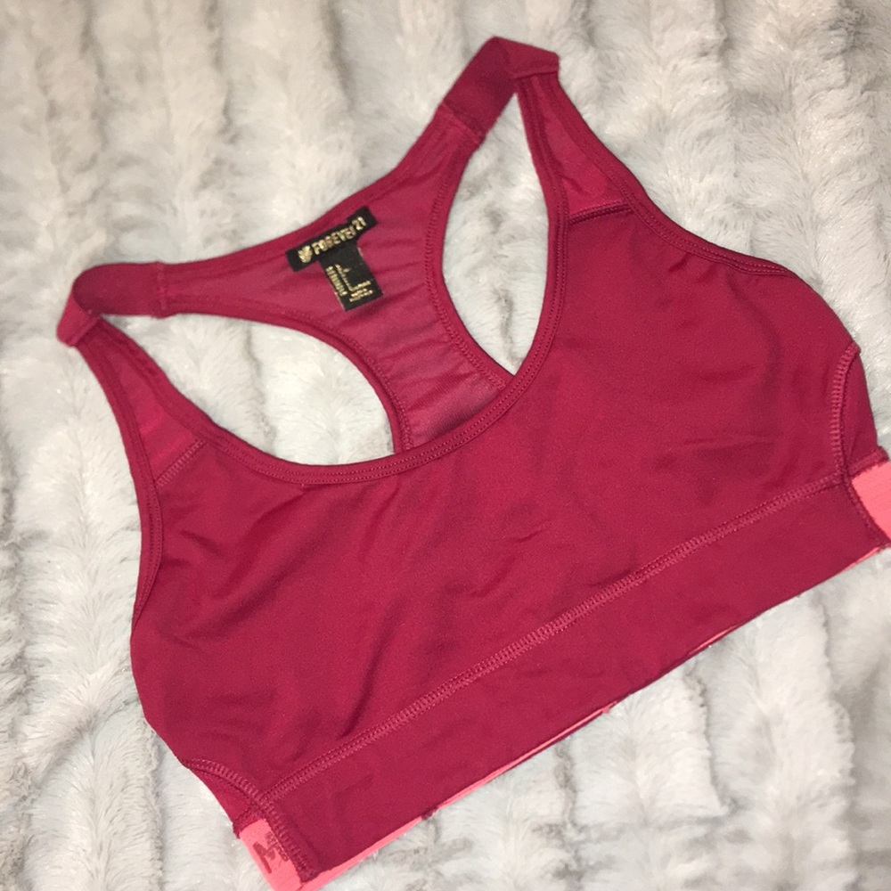 Large forever 21 Sports bra💕